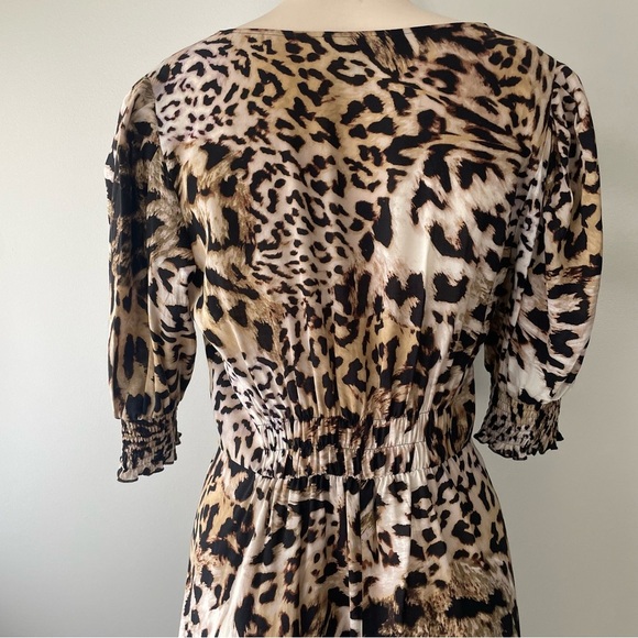 Banana Republic Cheeta Print Mini Dress Vneck Smocked Front Button Size 8 Medium - Picture 8 of 11
